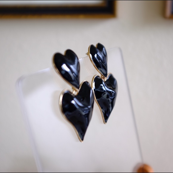 DOUBLE HEARTS STATEMENT DROP EARRING - Picture 6 of 8